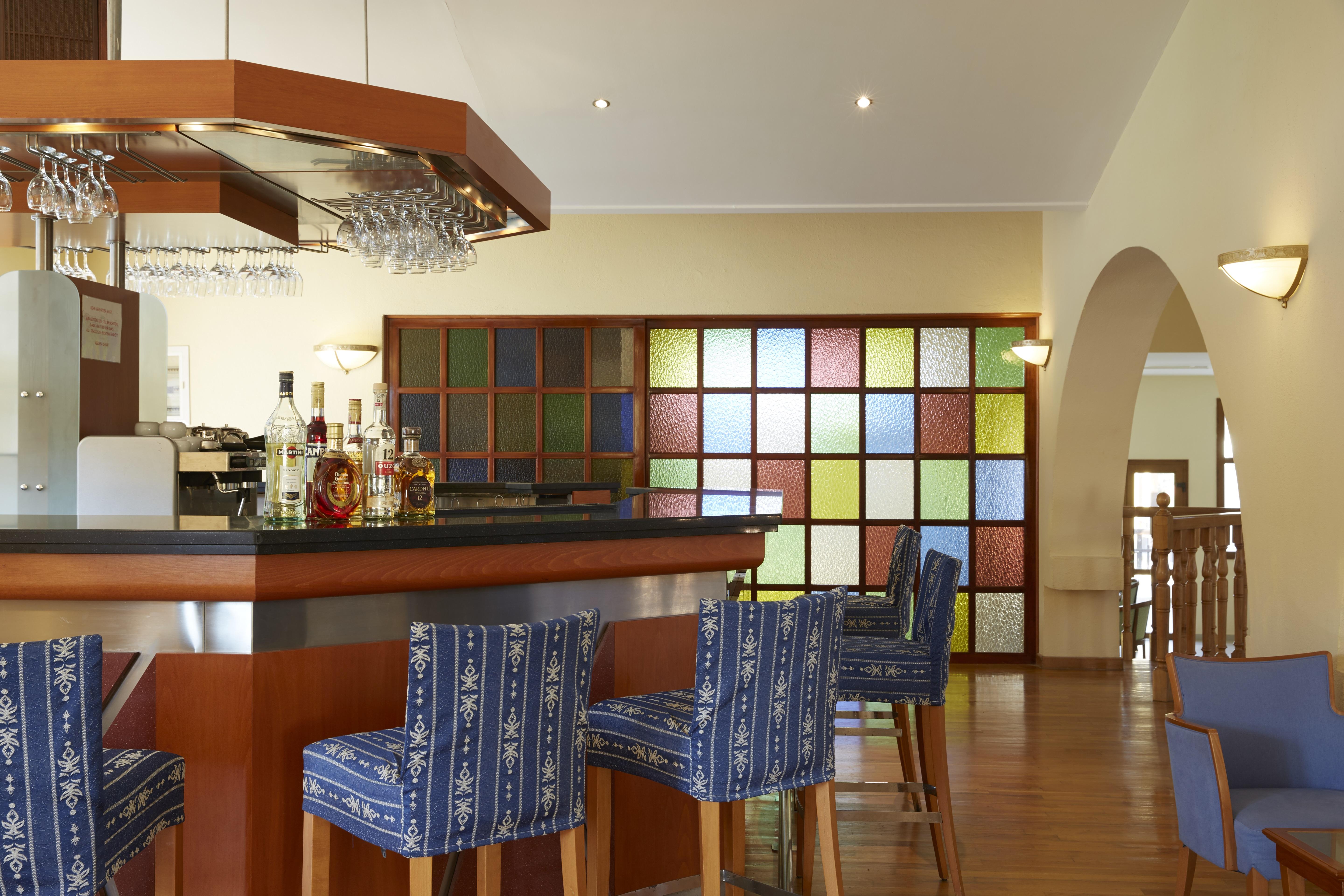 Simantro Resort باراليا ساني المظهر الخارجي الصورة The bar at the hotel