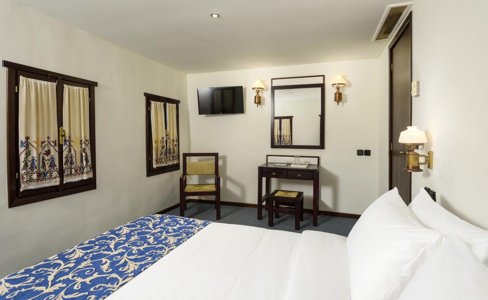 Simantro Resort باراليا ساني الغرفة الصورة A room at the hotel